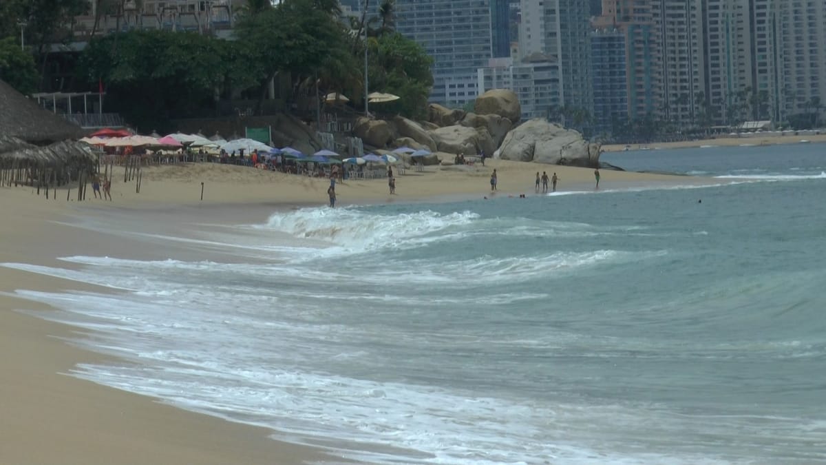 Alertan A Turistas Sobre Fen Meno De Mar De Fondo En Playas De Acapulco