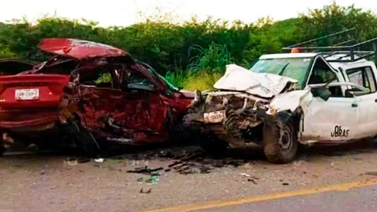 Accidente en la carretera Acapulco-Zihuatanejo deja seis lesionados en San Jeronimito