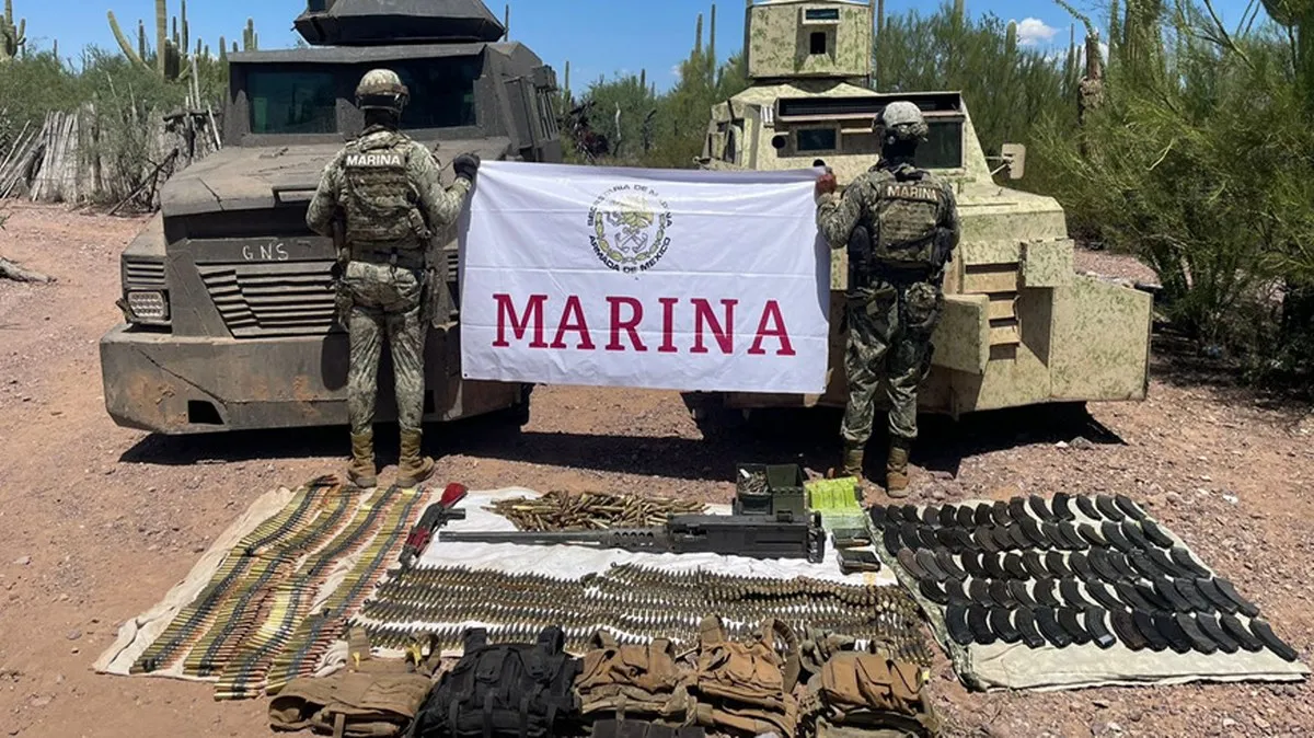 Marina confisca armamento de grueso calibre y vehículos blindados a un cartel en Caborca, Sonora