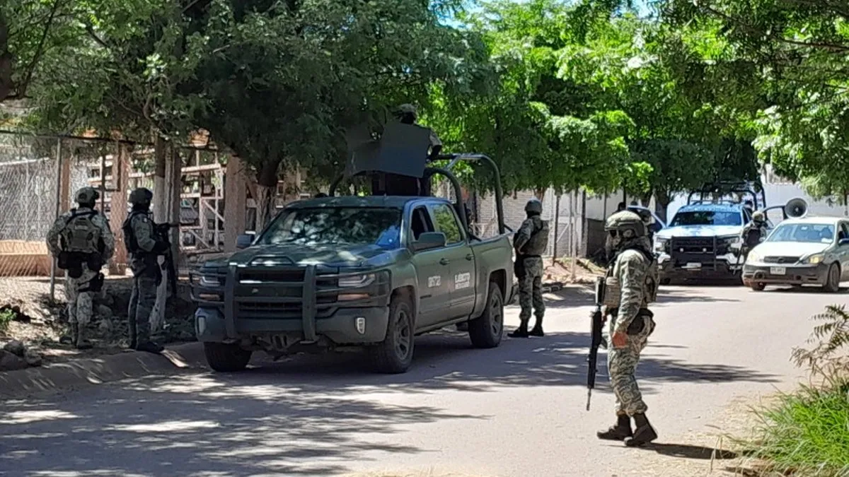 Detienen a "El Piyi", operador de "Los Chapitos", en operativo militar en Culiacán