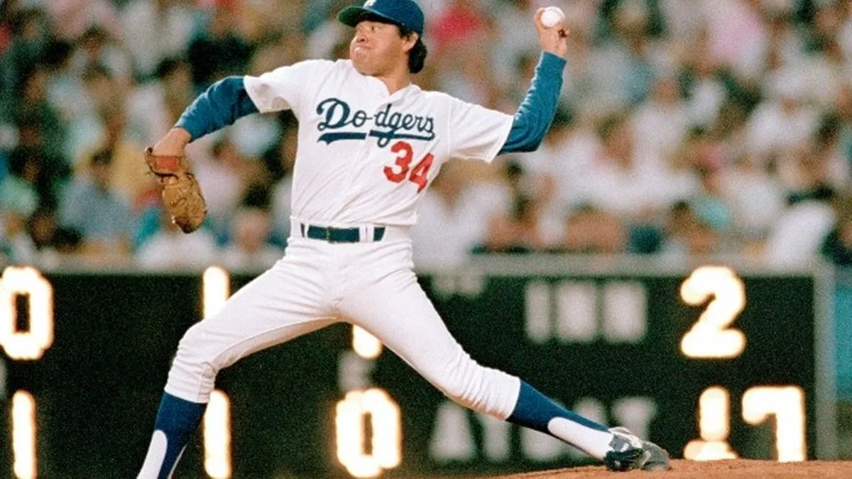 Fernando Valenzuela muere a los 63 años; leyenda del beisbol que fue adorado como una estrella de rock