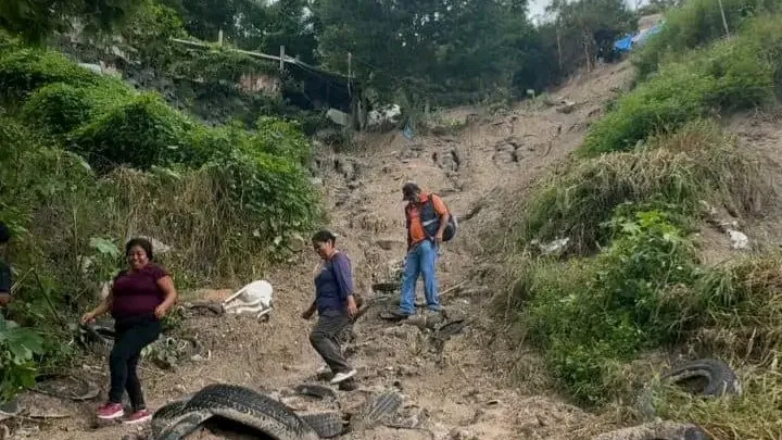 Deslizamiento por John afectó 18 viviendas en la Nueva Alborada de Chilpancingo