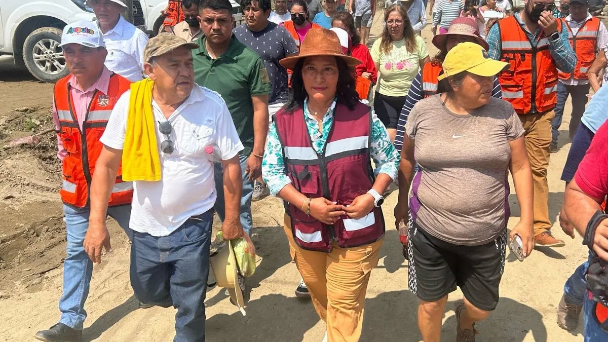 Abelina López supervisa jornada de limpieza en Campestre de la Laguna