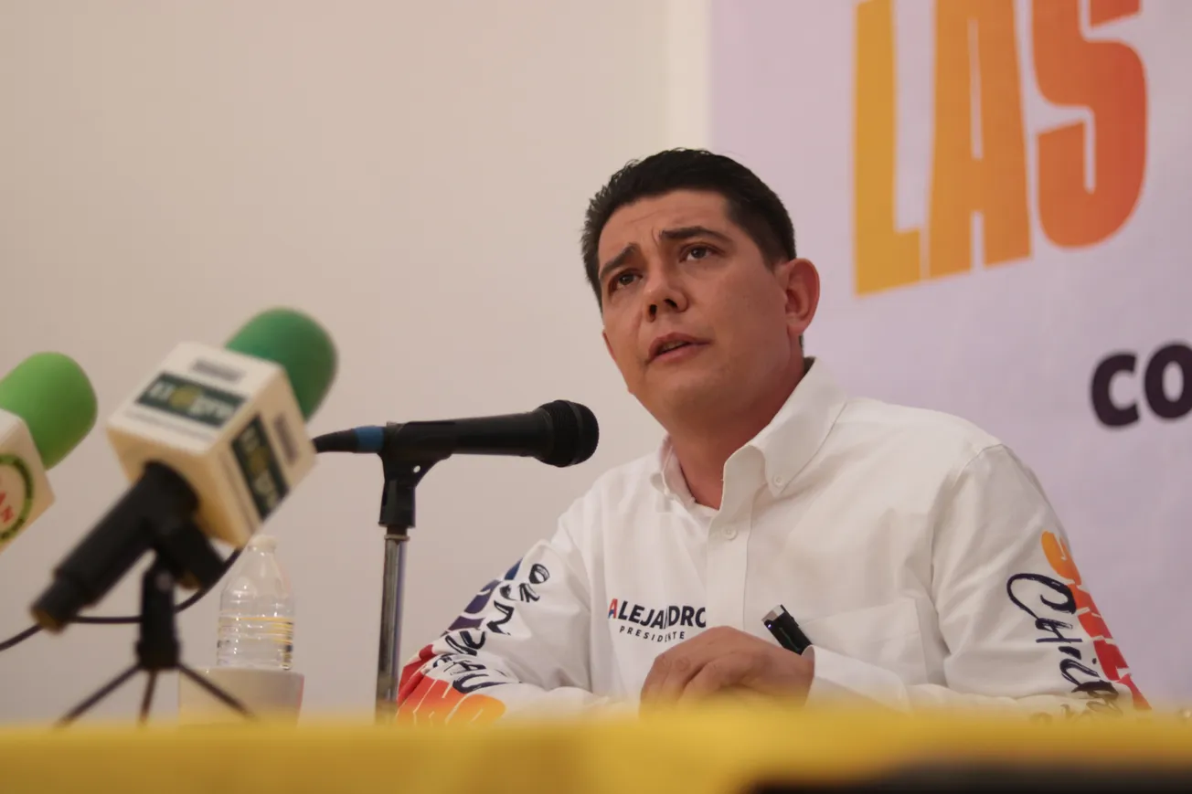 Alejandro Arcos exige justicia por el asesinato de Francisco Gonzalo, secretario general de Chilpancingo