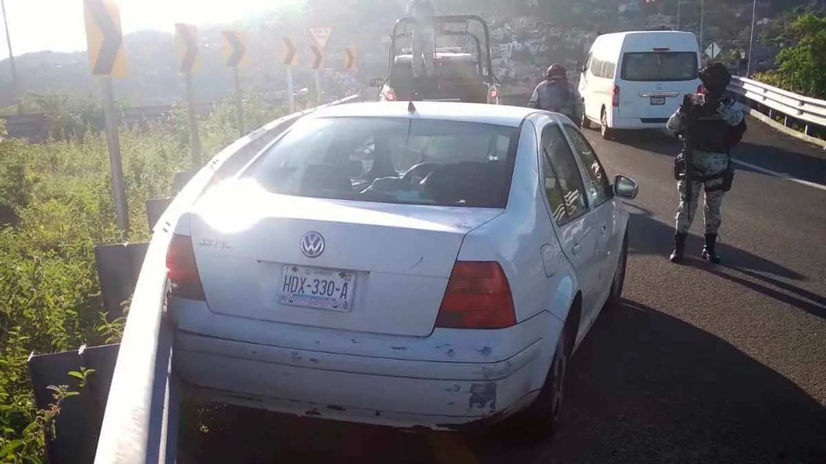 Balean a un hombre en la entrada del Macrotúnel en Acapulco