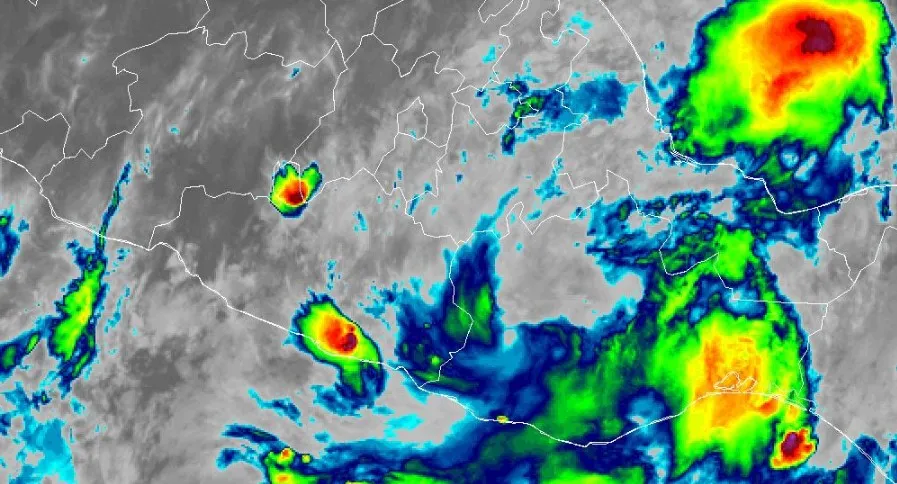 Se reduce a remanentes la Depresión Once-E, pero mantendrá lluvias en Oaxaca y Guerrero