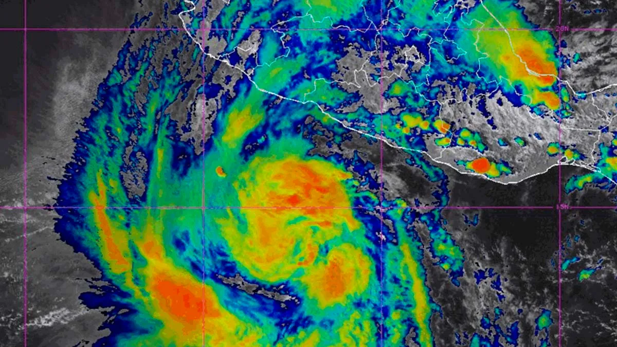 Se forma la tormenta tropical Kristy frente a las costas de Guerrero