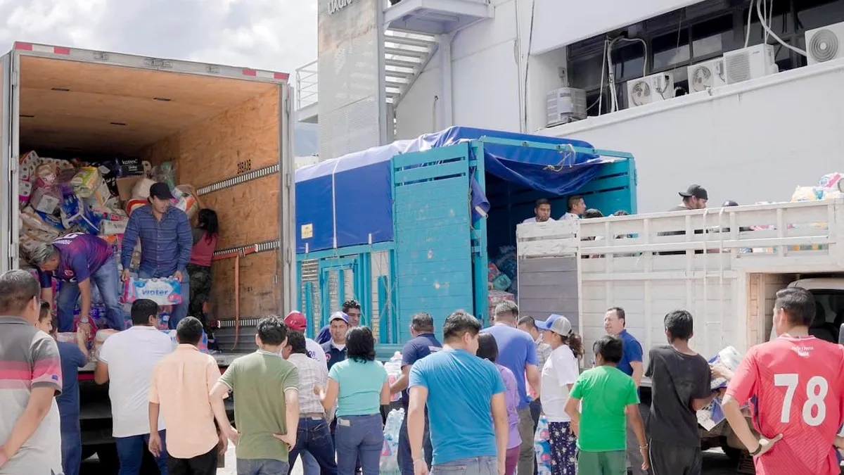 Autónoma de Guerrero recibe 60 toneladas de víveres más de la UNAM para afectados por huracán John