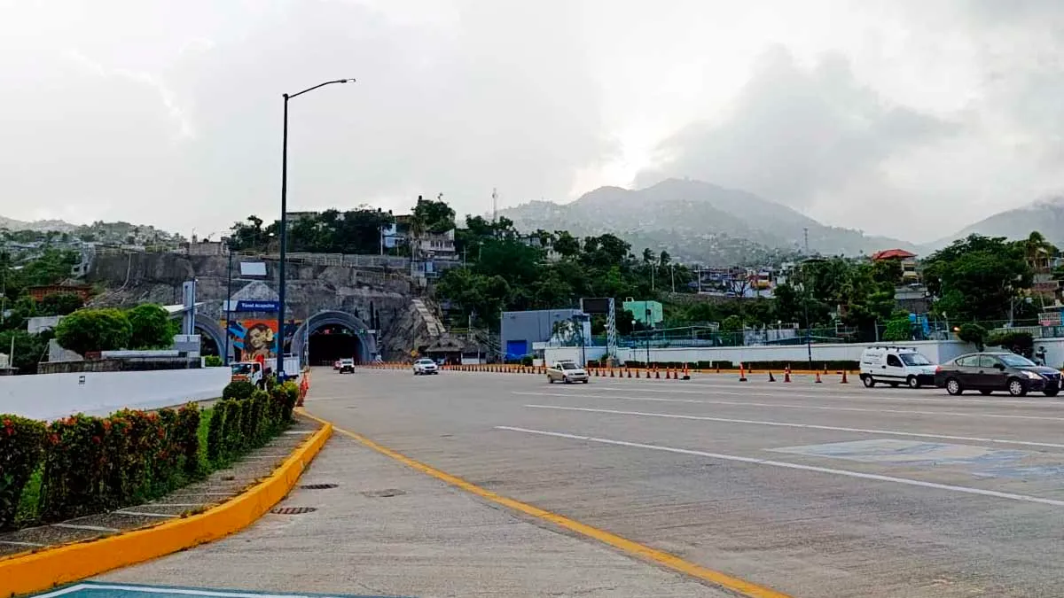 Reanuda cobro el Maxitúnel de Acapulco tras exención temporal por huracán John