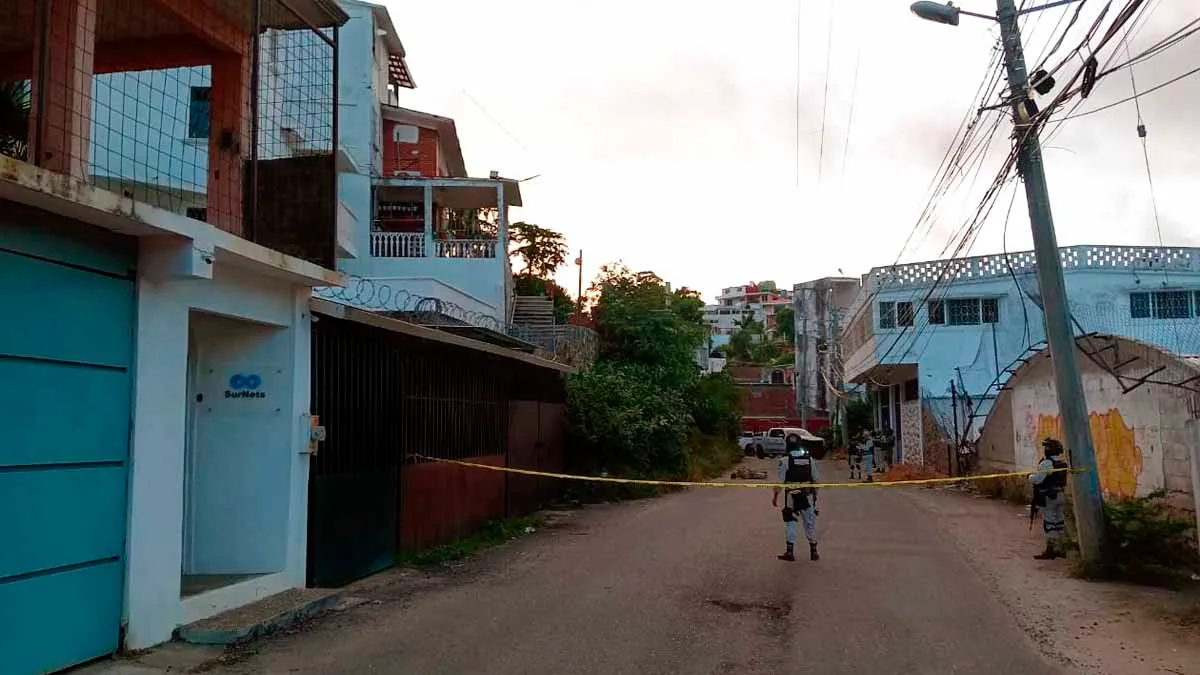 Acapulco: localizan cuerpo ensabanado detrás de la iglesia de Mozimba