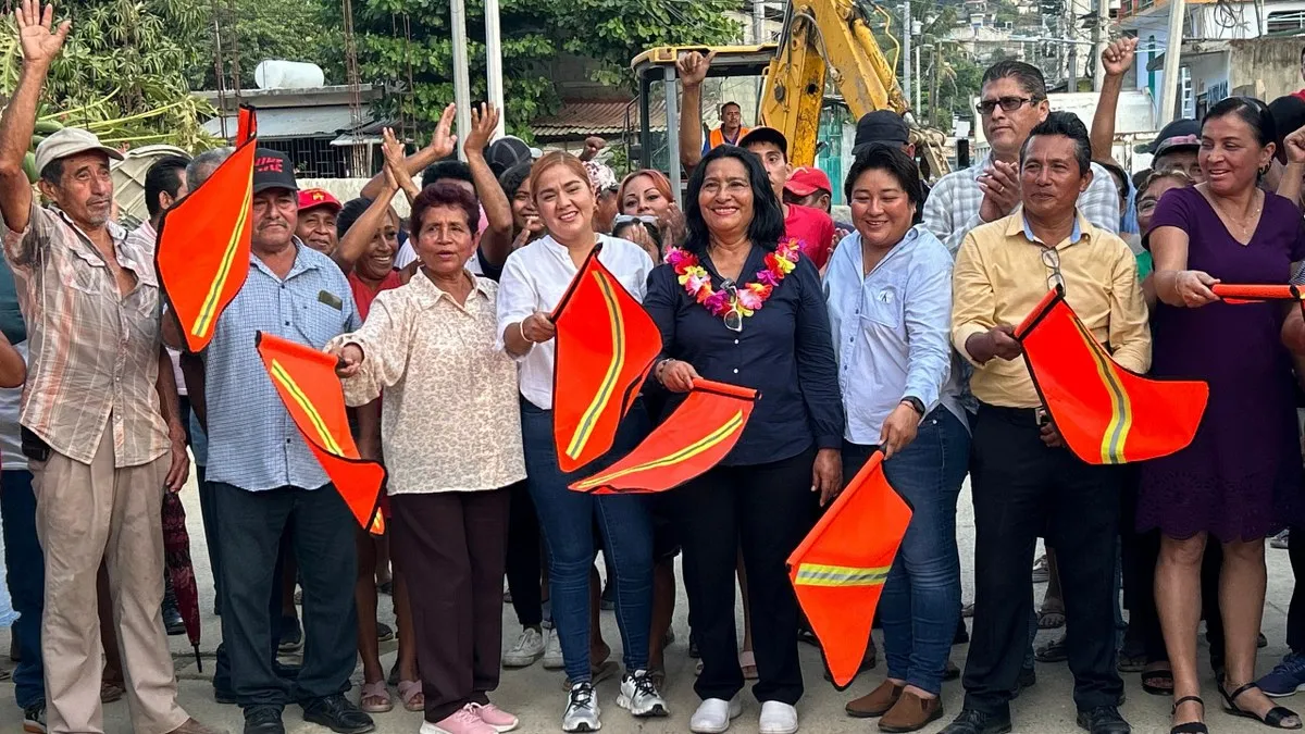 Inicia Abelina López construcción de canal pluvial en colonia Leyes de Reforma