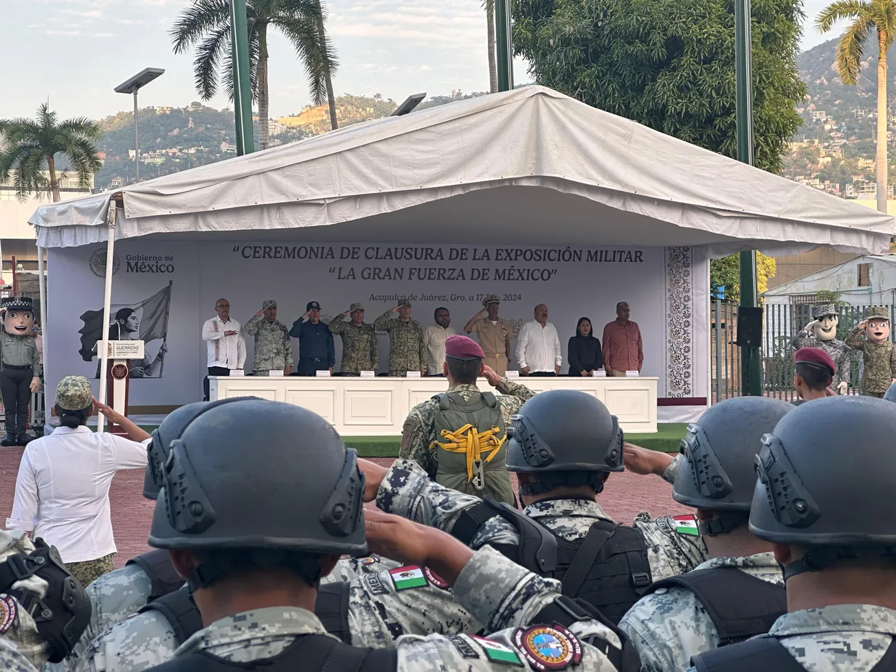 Clausuran la exposición militar “La Gran Fuerza de México” en Acapulco