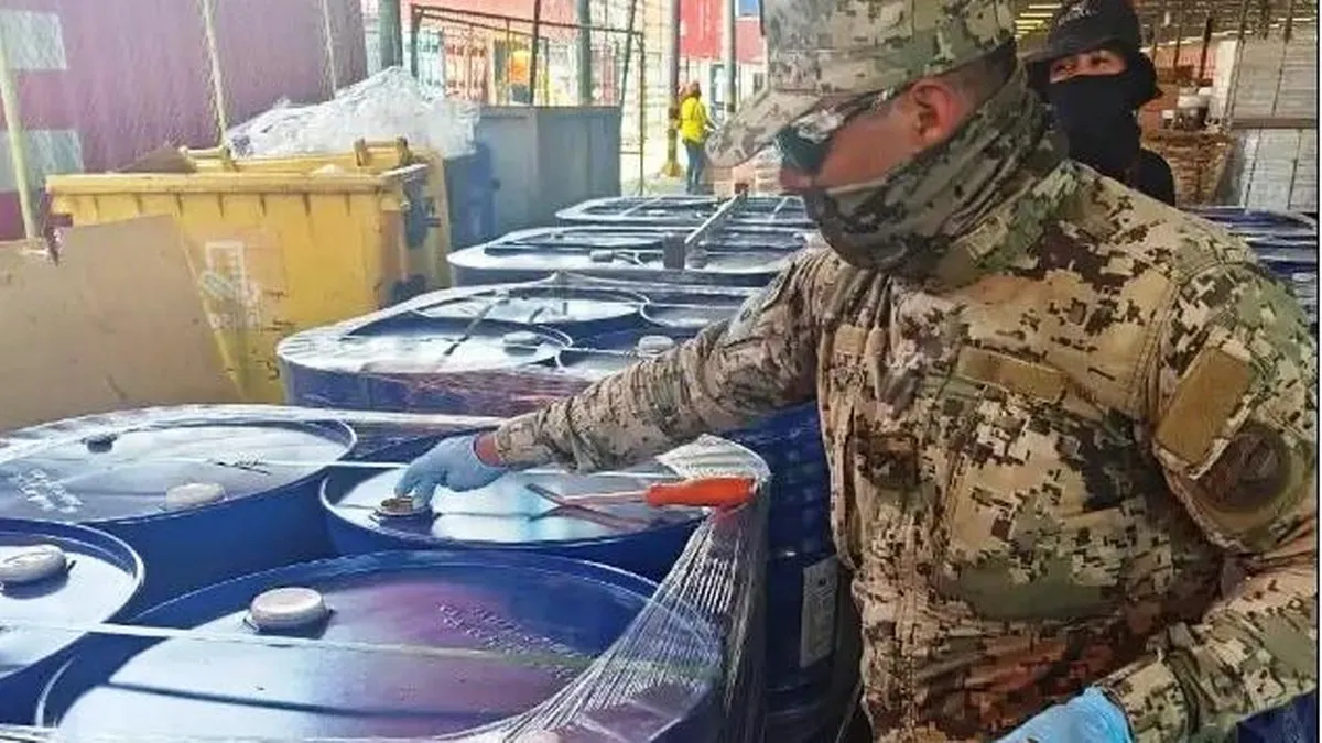 Semar confisca 25 mil litros de precursor químico en la aduana de Manzanillo; se usa para fabricar drogas sintéticas