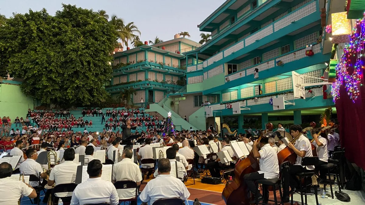 Conciertos navideños de la OFA llegan a la zona tradicional de Acapulco