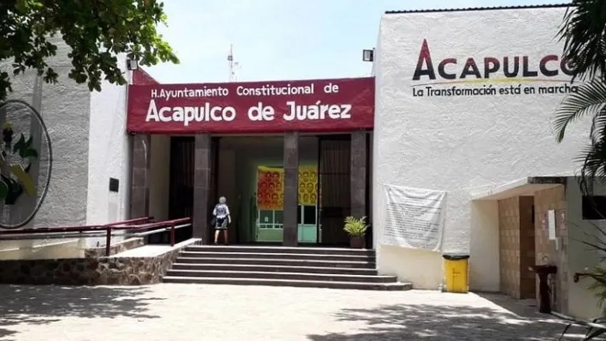 Acapulco: inicia 2025 con descuentos en predial y licencias