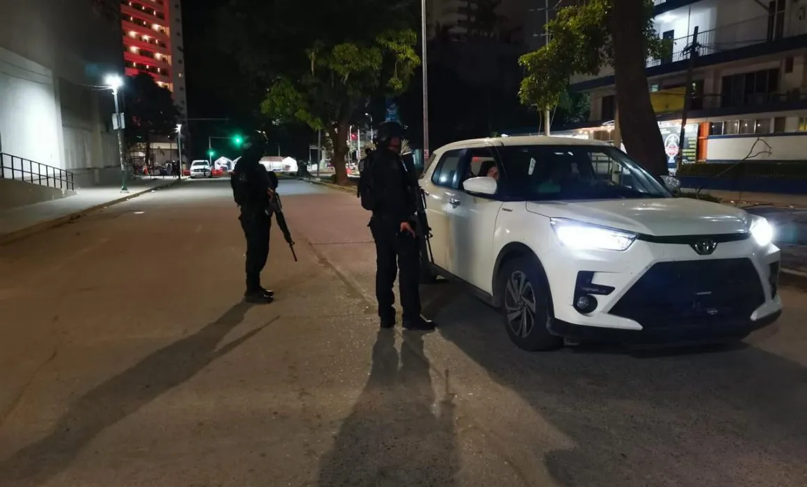 Refuerza SSP Guerrero dispositivos de seguridad y proximidad en Acapulco