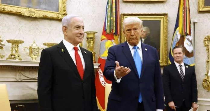 "Nos adueñaremos" de Gaza y le daremos "un pedazo de tierra fresca" a los palestinos, dice Trump