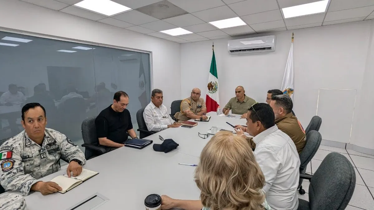 Refuerzan seguridad en Acapulco para carrera deportiva y espectáculo aéreo